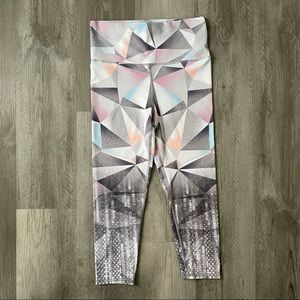 Buttery soft cropped work out leggings
